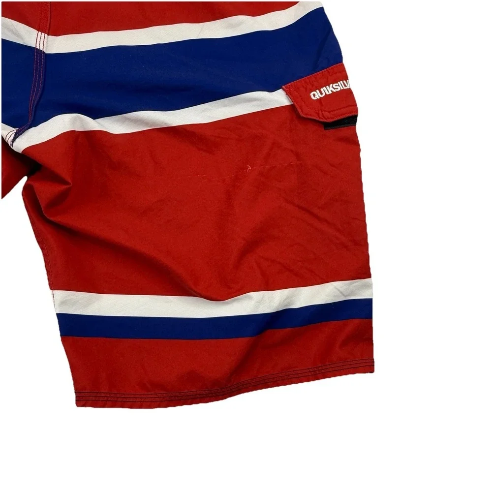 Quiksilver NHL Montreal Canadians Swim Trunks Board Shorts Size 34 11